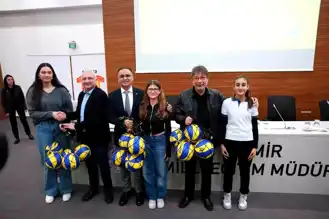 Göztepe'den Öğrencilere Voleybol Desteği