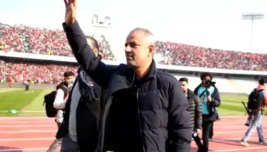 İran'da Maç Sonrası 2 Kadın Gözaltına Alındı