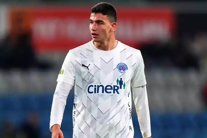 Yasin Özcan Aston Villa'da! Bonservis bedeli 7 milyon Euro