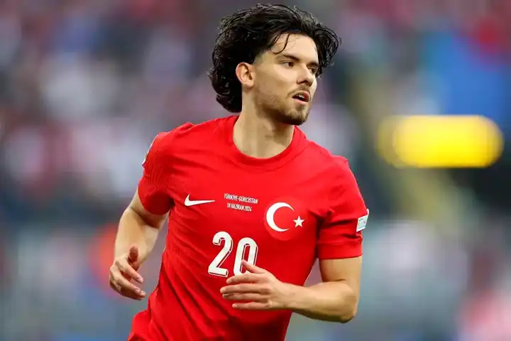 Ferdi Kadıoğlu Ameliyat Oldu!
