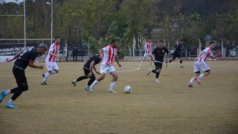 Süper Amatör Lig'de Heyecan Dorukta! Kritik Maç Kazanıldı!