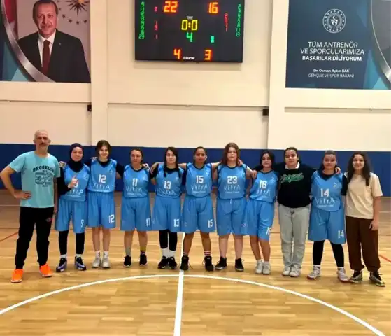 Tavşanlı Çınar U18 Kız Basketbol Takımı İl İkincisi Oldu!